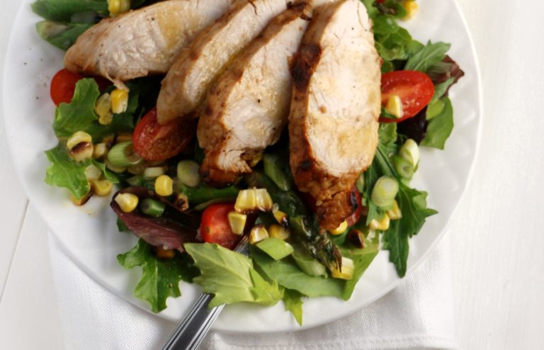 Chili-Lime Turkey and Charred Corn Salad | Canadian Turkey